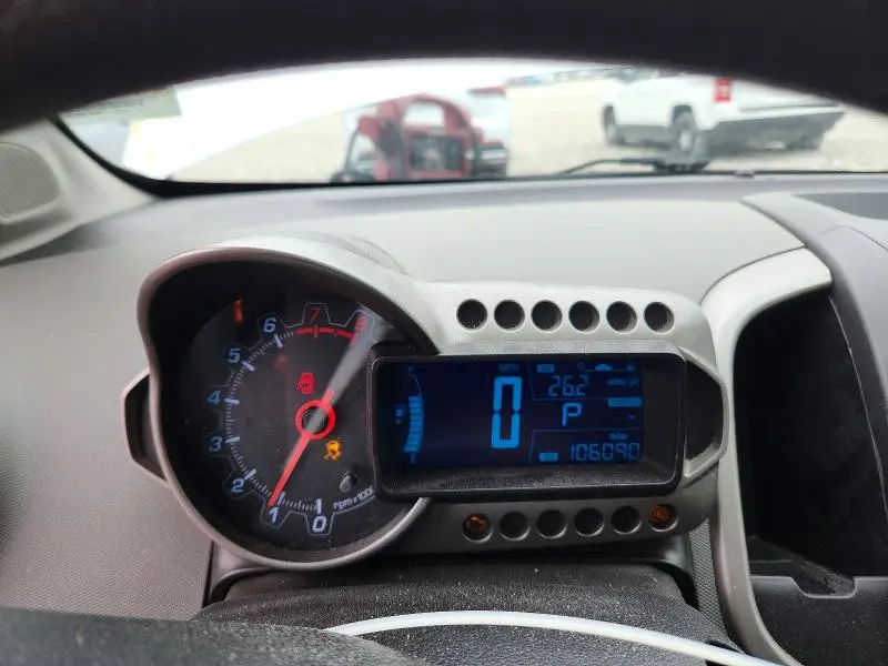 2014 CHEVROLET SONIC LT  