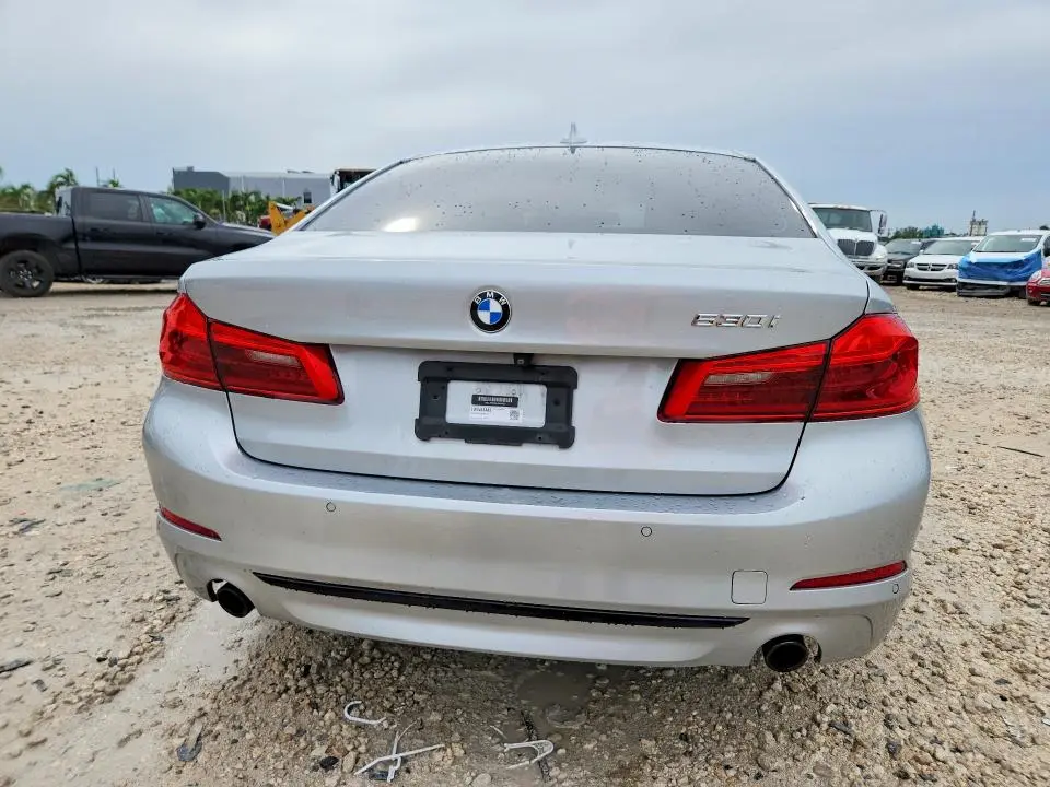 2020 BMW 530 I  