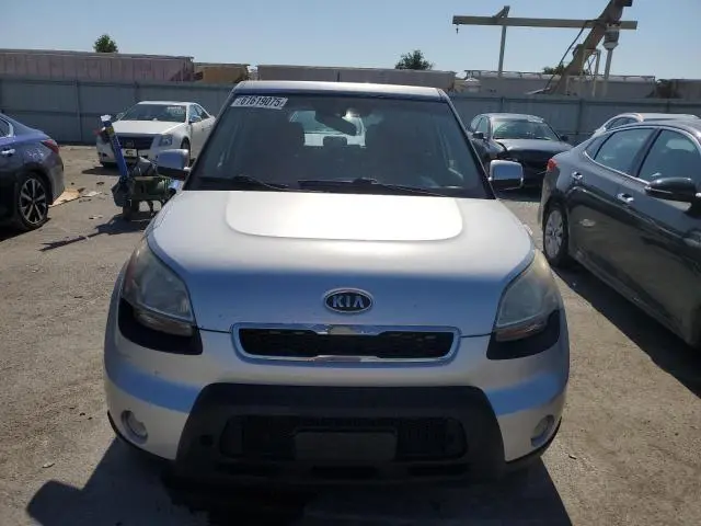 2011 KIA SOUL +  