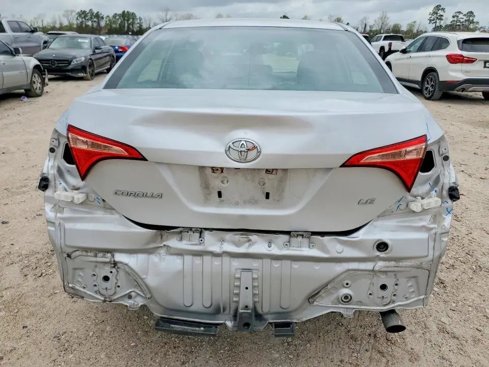 2017 TOYOTA COROLLA LE  