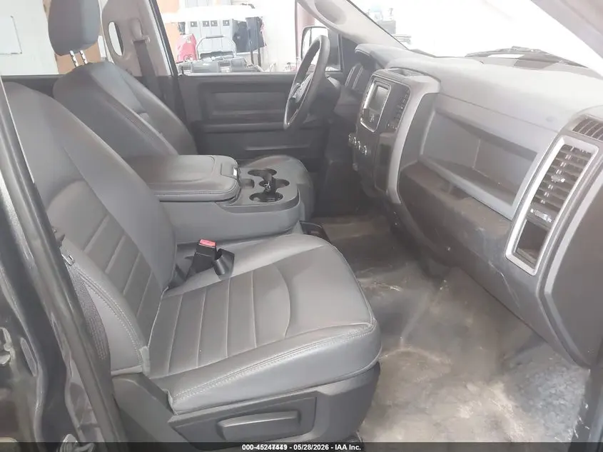 2018 RAM 1500 TRADESMAN  4X4 5'7 BOX