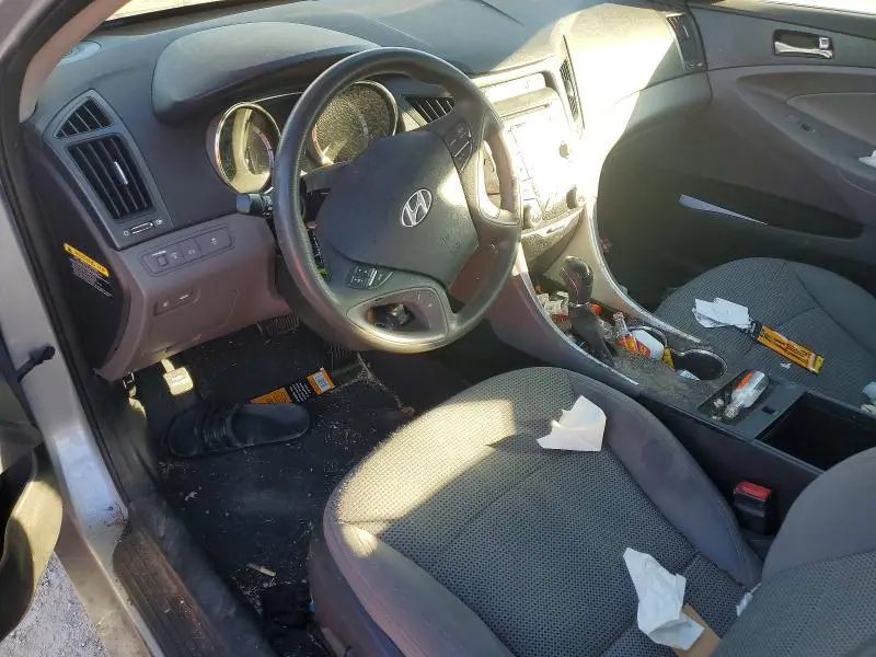 2011 HYUNDAI SONATA GLS  