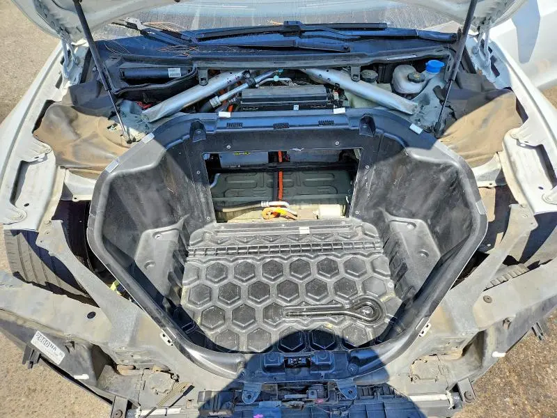 2015 TESLA MODEL S   