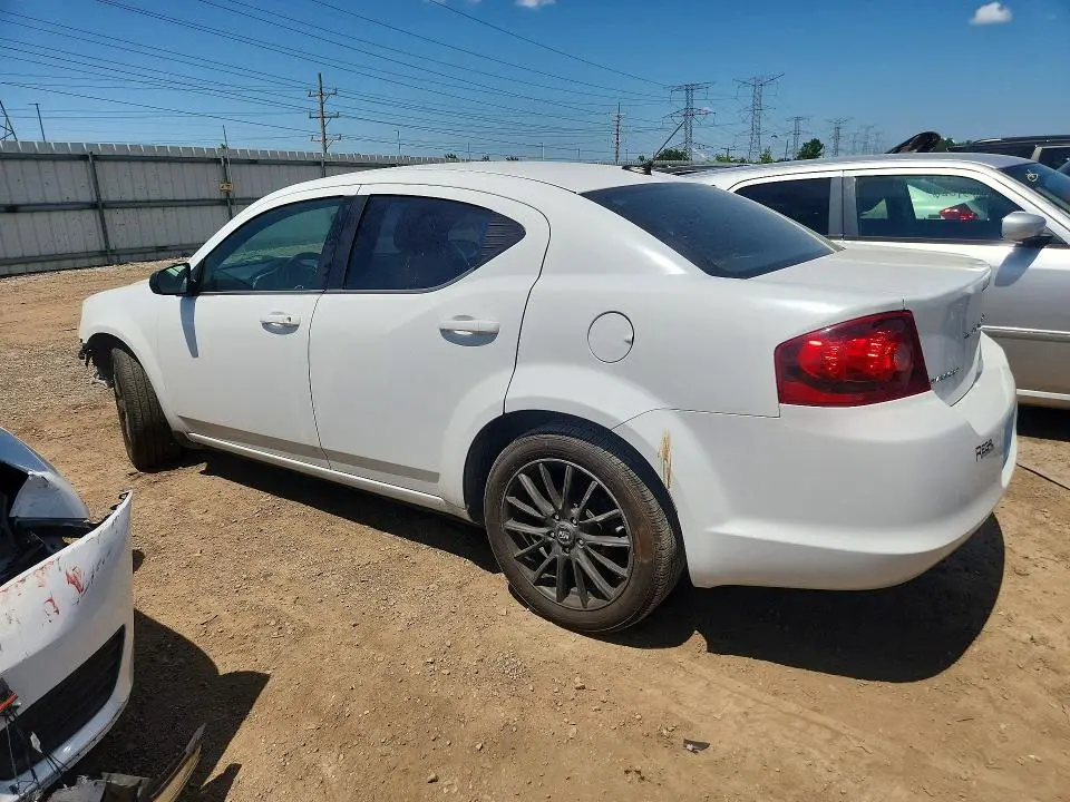 2013 DODGE AVENGER SE  