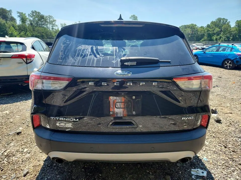 2021 FORD ESCAPE TITANIUM  