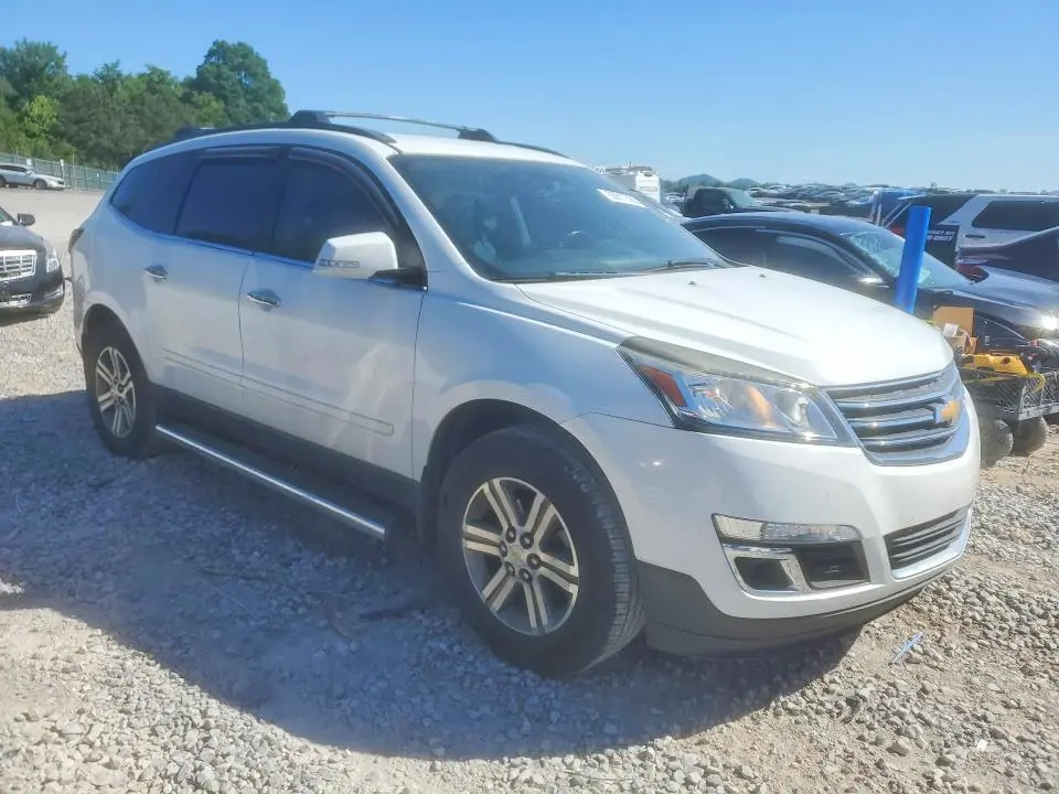 2016 CHEVROLET TRAVERSE LT  