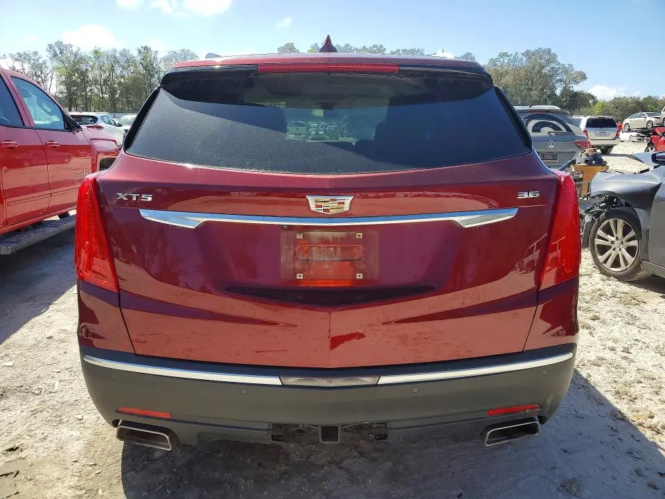 2017 CADILLAC XT5 LUXURY  