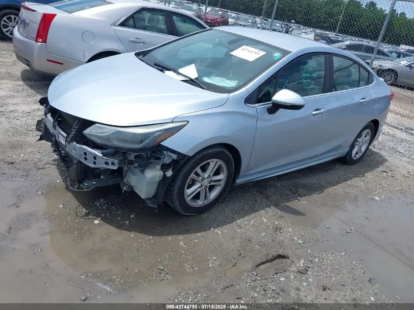 2017 CHEVROLET CRUZE LT AUTO