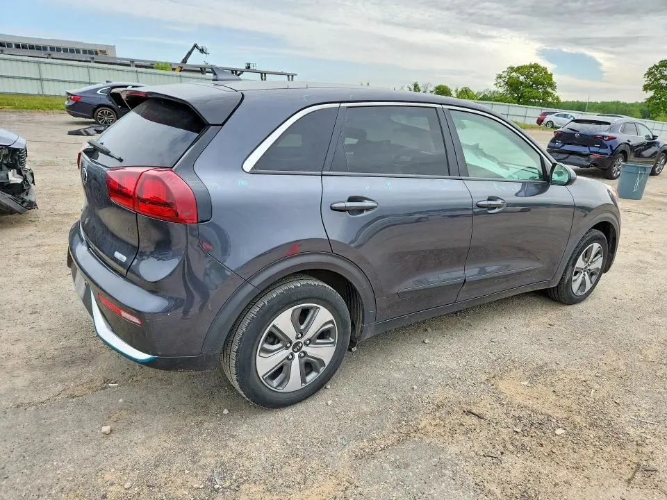 2019 KIA NIRO LX  