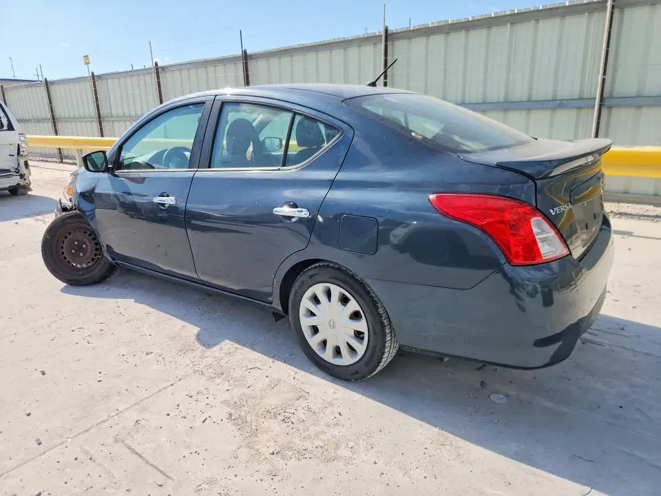 2015 NISSAN VERSA 1.6 SV  