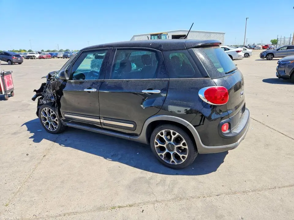 2014 FIAT 500L TREKKING  