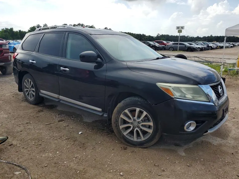 2014 NISSAN PATHFINDER S  