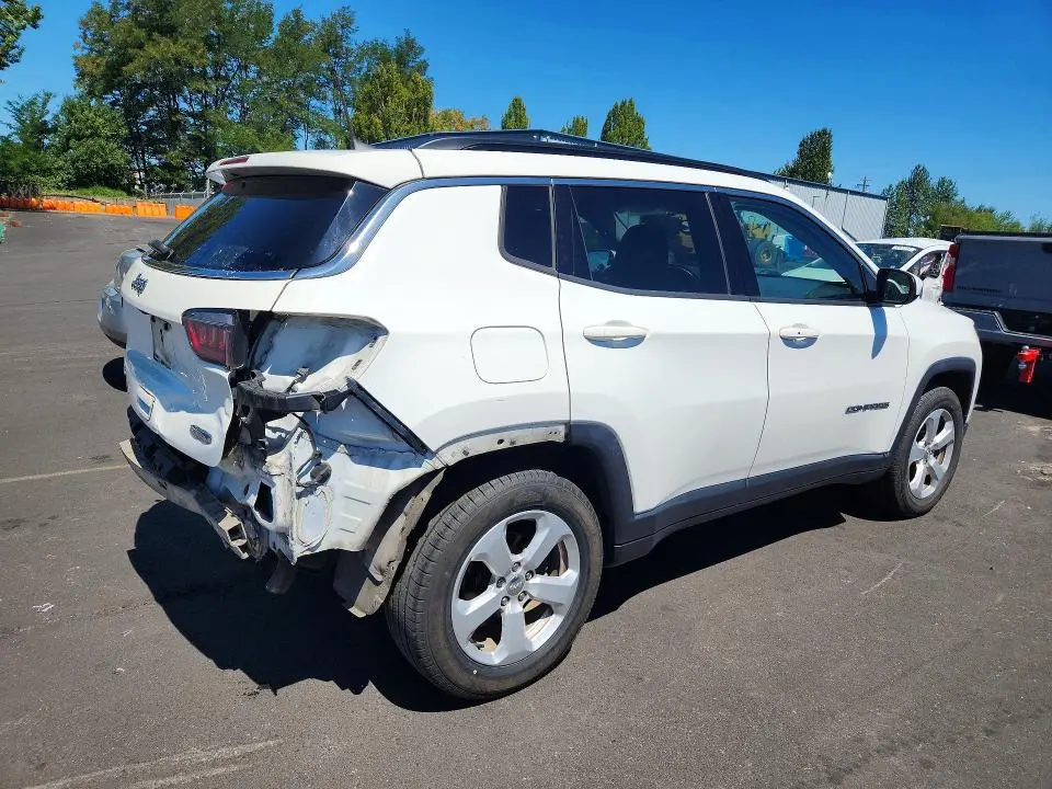 2017 JEEP COMPASS LATITUDE  