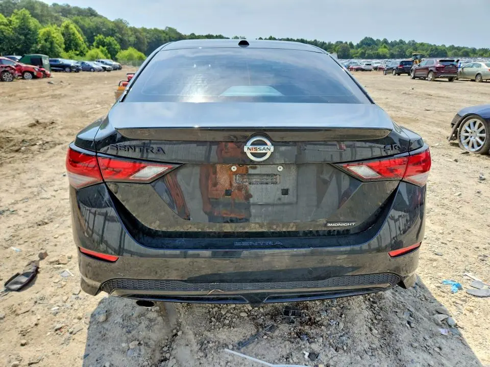 2022 NISSAN SENTRA SR  
