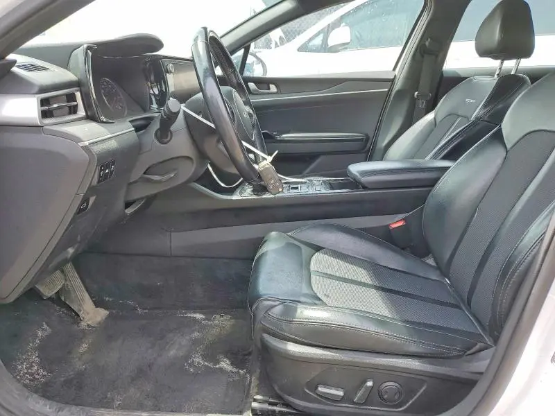 2022 KIA K5 GT LINE  