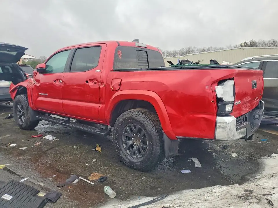 2021 TOYOTA TACOMA SR5 V6  