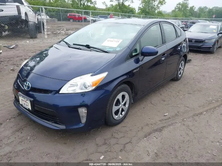 2014 TOYOTA PRIUS FOUR