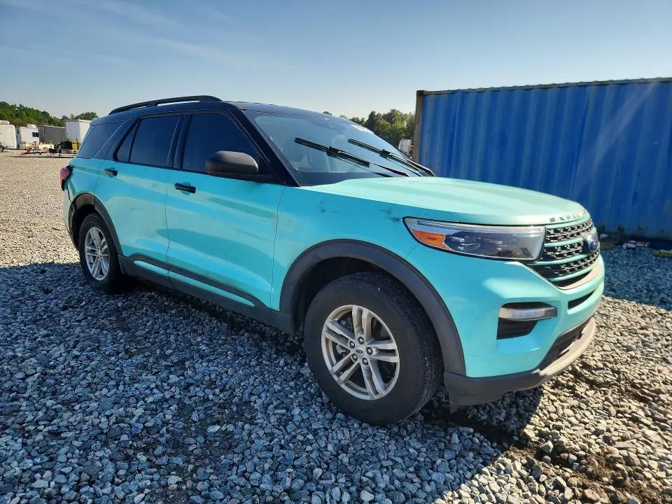 2021 FORD EXPLORER XLT  