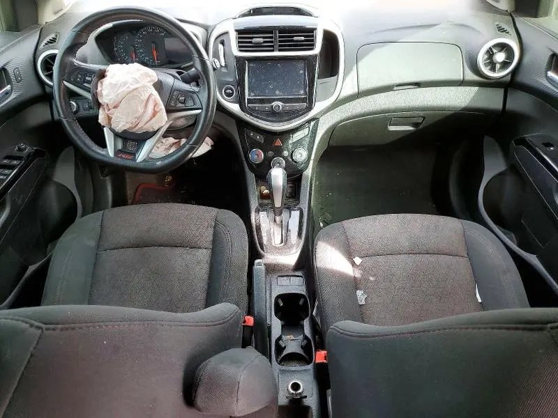 2017 CHEVROLET SONIC LT  