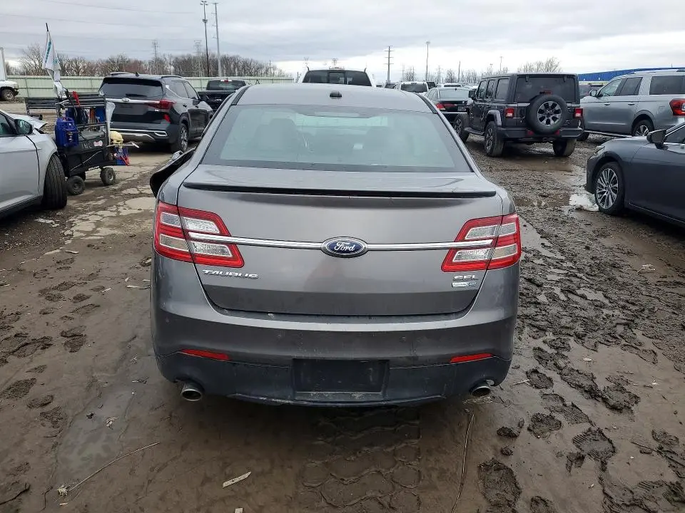 2013 FORD TAURUS SEL  