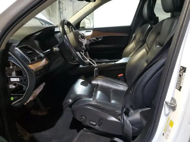 2018 VOLVO XC90 T6