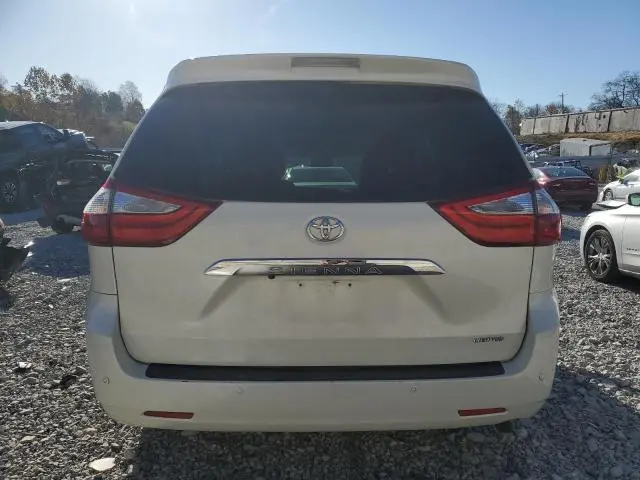 2015 TOYOTA SIENNA XLE  