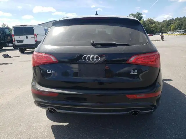 2011 AUDI Q5 PREMIUM PLUS  