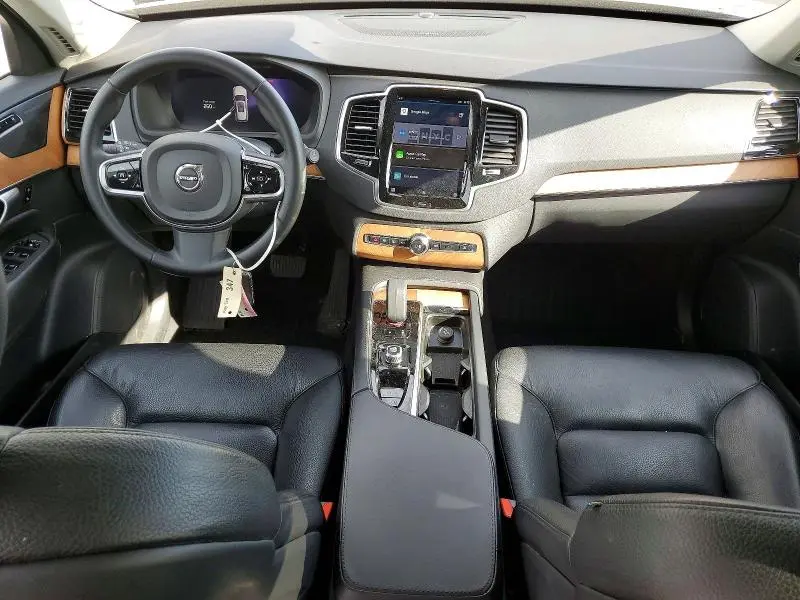 2023 VOLVO XC90   