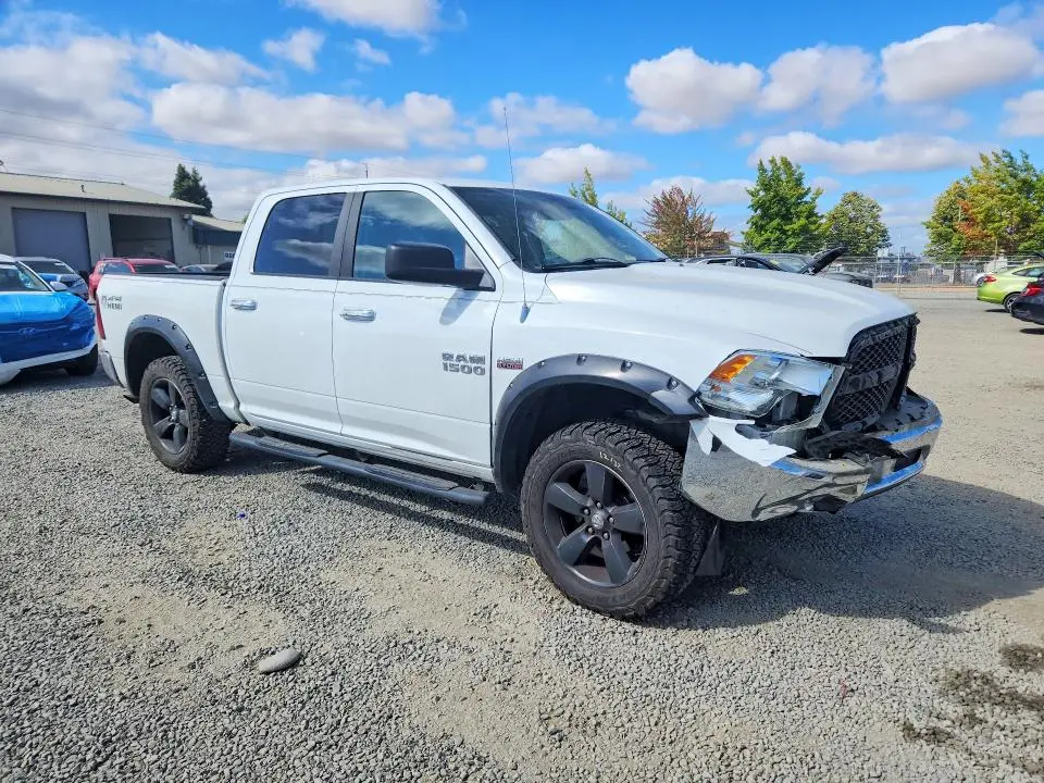 2013 RAM 1500 SLT  