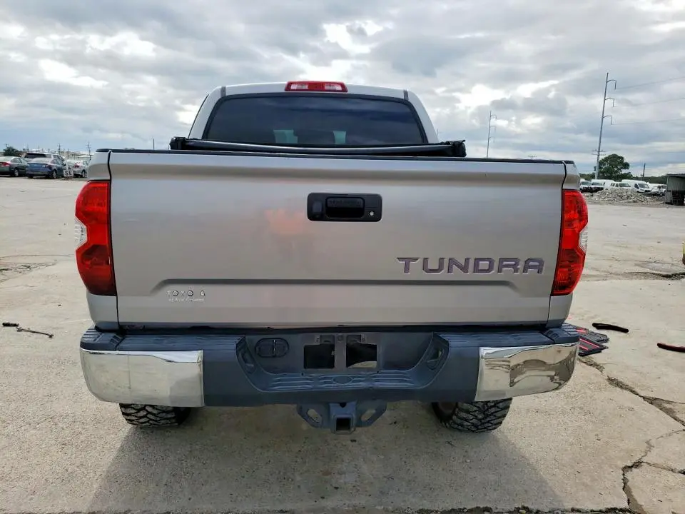 2014 TOYOTA TUNDRA CREWMAX SR5  