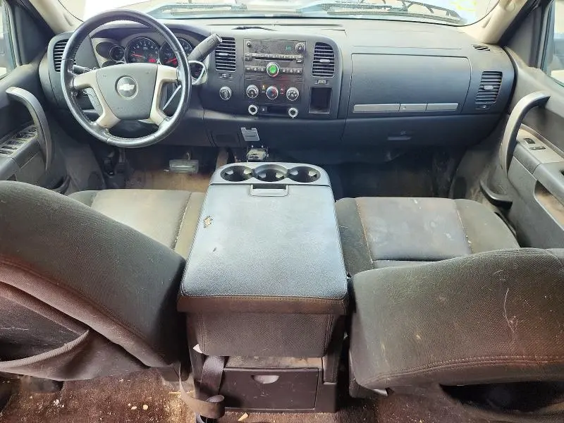 2010 CHEVROLET SILVERADO K1500 LT  