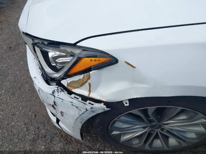 2015 HYUNDAI GENESIS 3.8