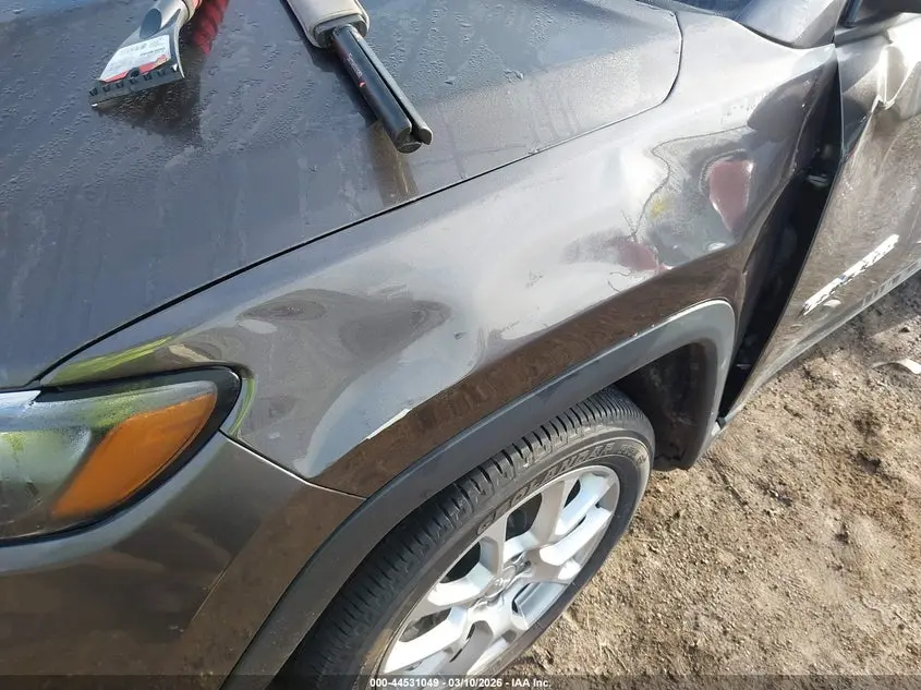 2024 JEEP COMPASS LATITUDE LUX FWD