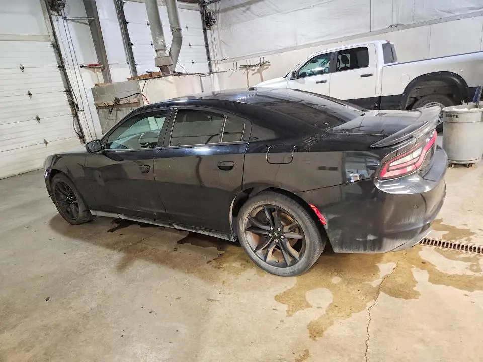 2018 DODGE CHARGER SXT  