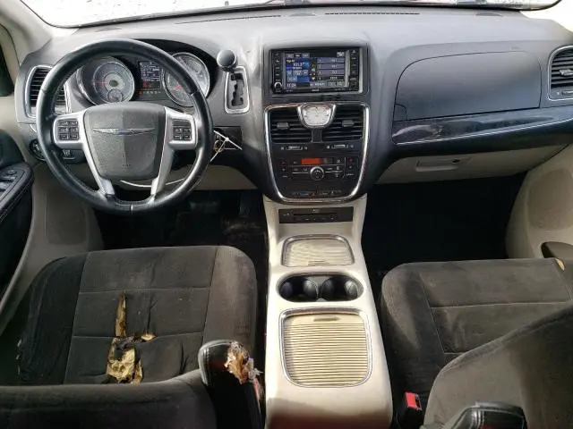 2013 CHRYSLER TOWN & COUNTRY TOURING  