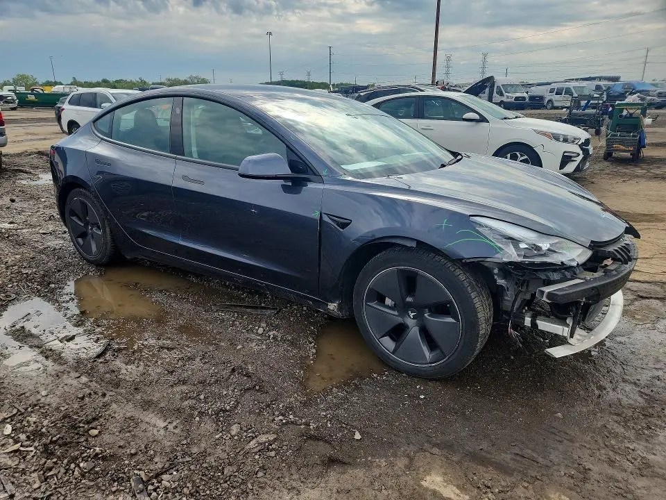 2021 TESLA MODEL 3   