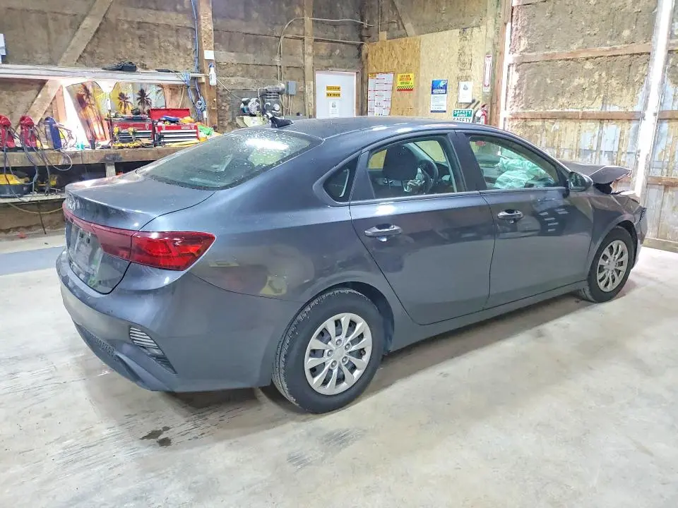 2024 KIA FORTE LX  