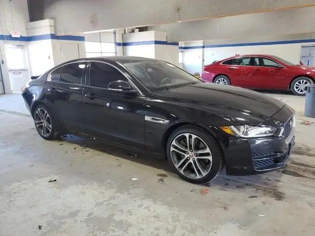 2017 JAGUAR XE PREMIUM  