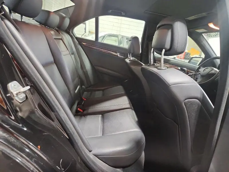 2011 MERCEDES-BENZ C 300 4MATIC  