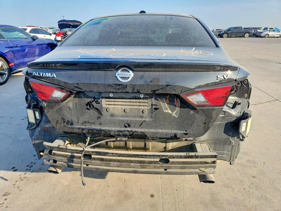 2019 NISSAN ALTIMA SV  