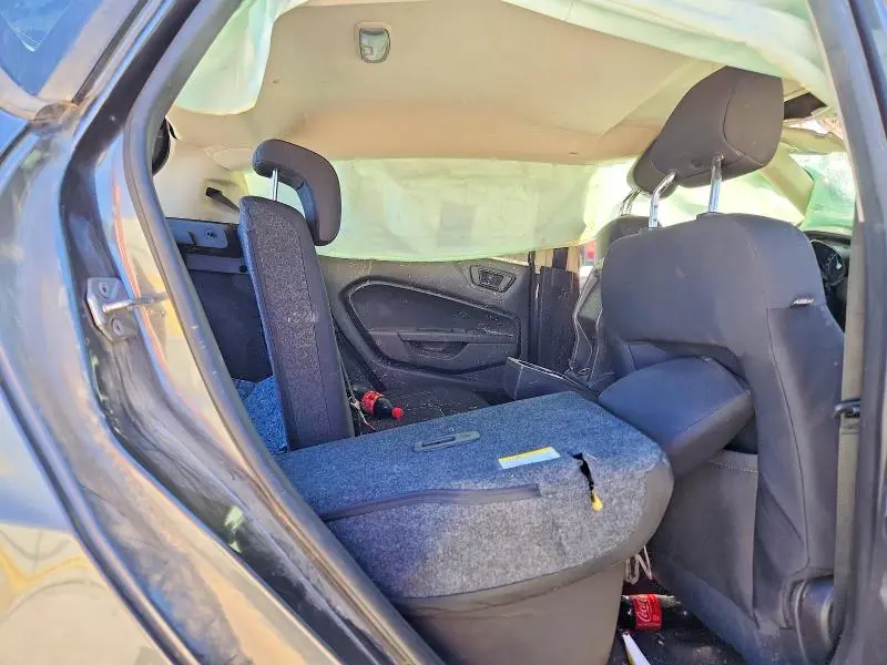 2018 FORD FIESTA SE  
