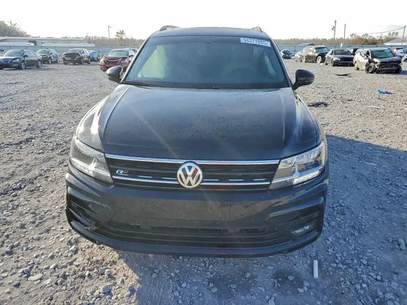 2020 VOLKSWAGEN TIGUAN SE  