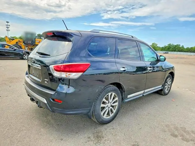 2014 NISSAN PATHFINDER SL  