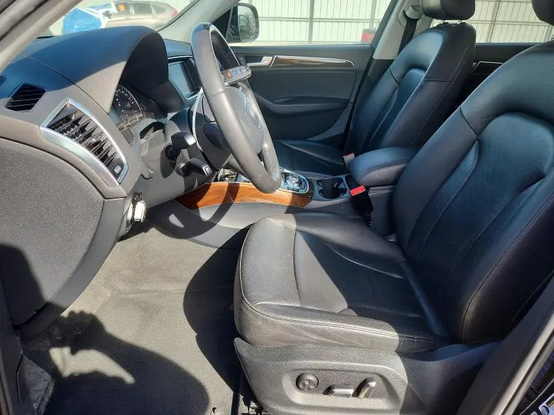 2013 AUDI Q5 PREMIUM PLUS  