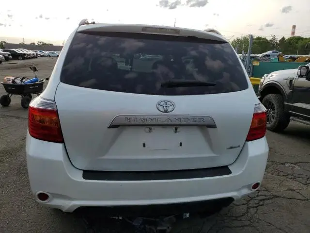 2010 TOYOTA HIGHLANDER   