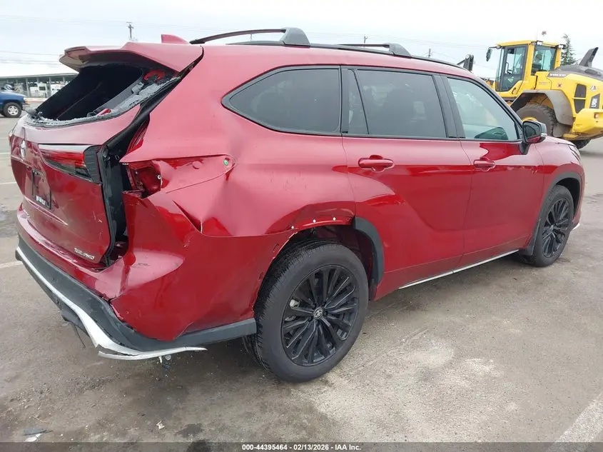 2025 TOYOTA HIGHLANDER XSE