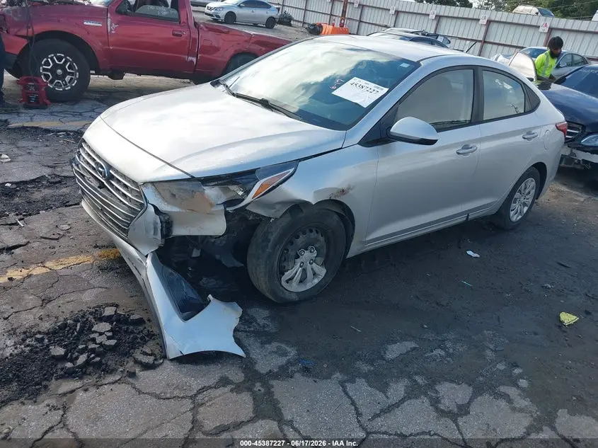 2019 HYUNDAI ACCENT SE