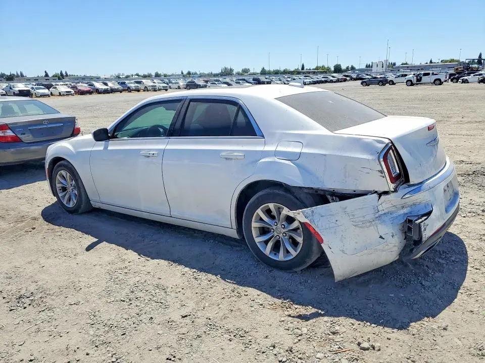 2016 CHRYSLER 300 LIMITED  