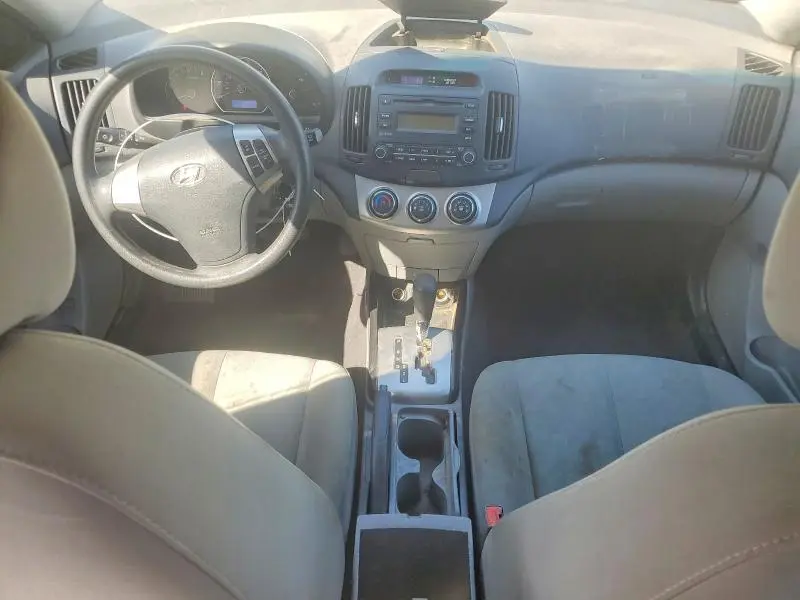 2010 HYUNDAI ELANTRA GLS  