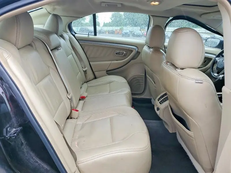 2013 FORD TAURUS SEL  